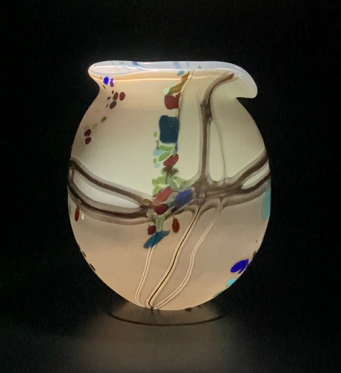 Pebble Clutch Jug