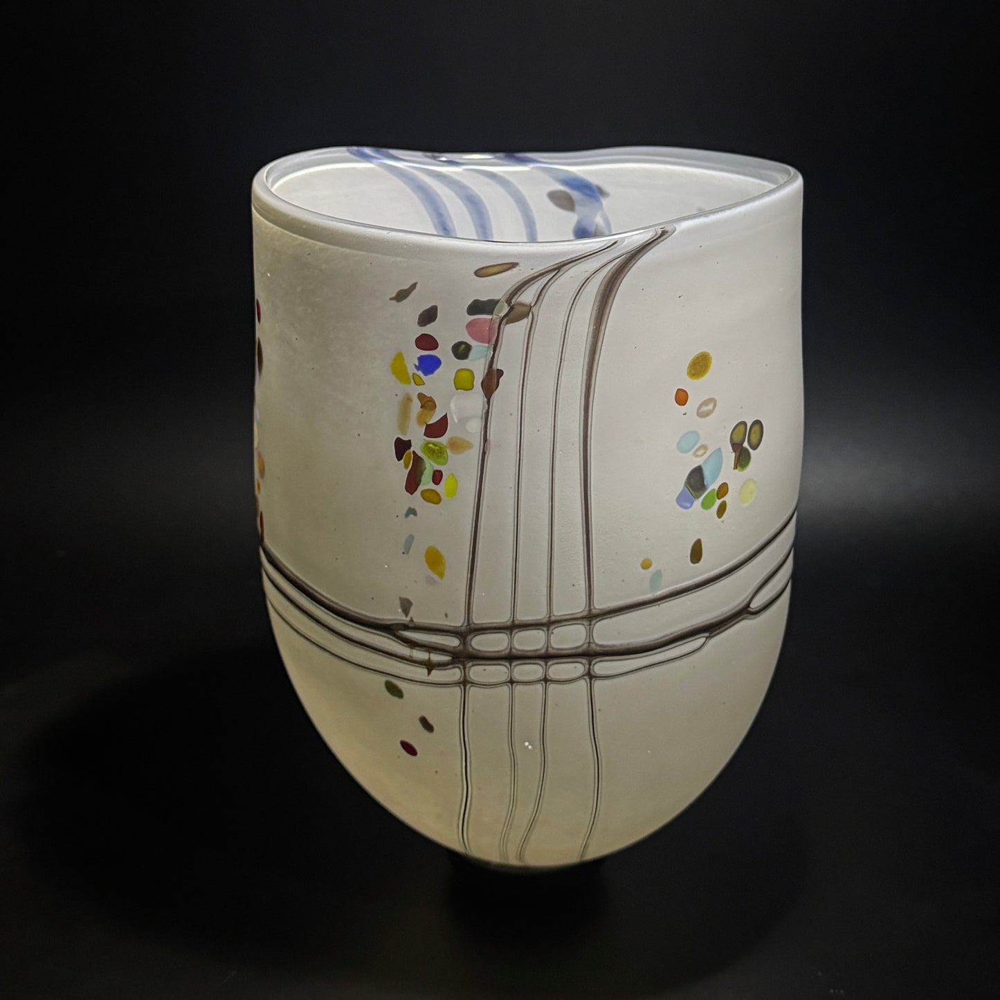 Pebble Medium Open Vase 17098
