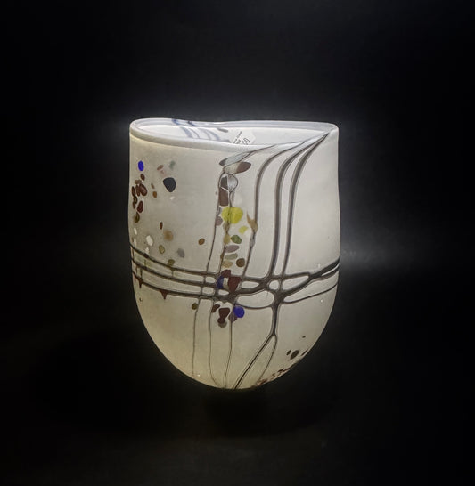 Pebble Medium Open Vase 17098