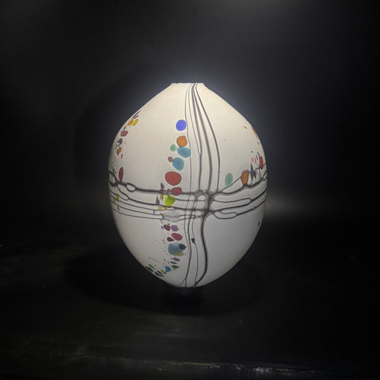 Pebble Medium Closed Vase 17918